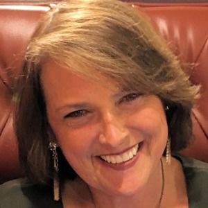 Meet your Posher, Joni